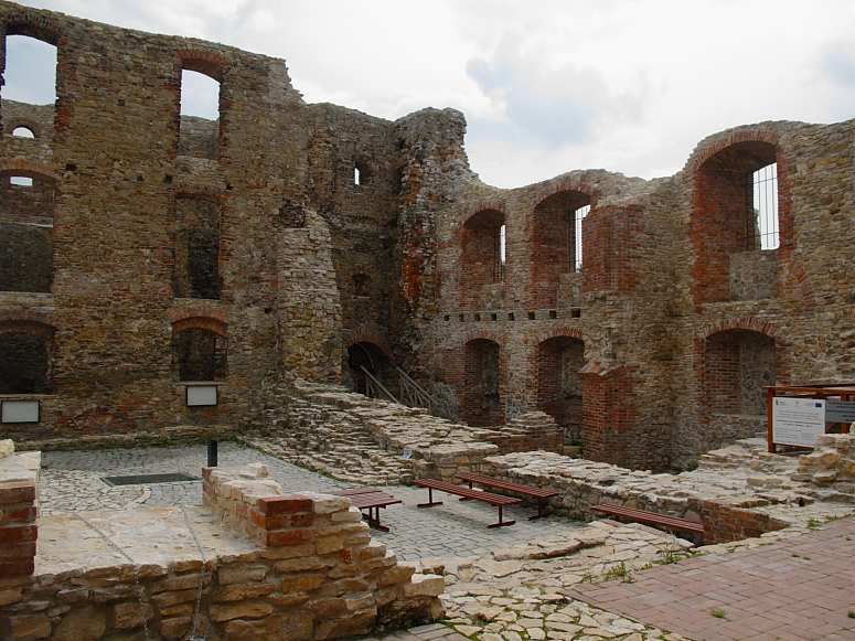 Siewierz Zamek - Fotka 11