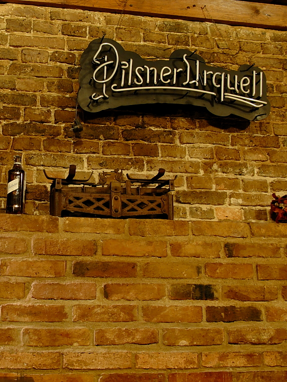 Pub Ĺruba i Przyjaciele - Fotka 04
