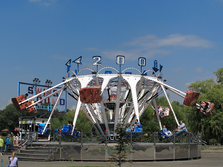 WesoĹe Miasteczko ChorzĂłw - Fotka 11
